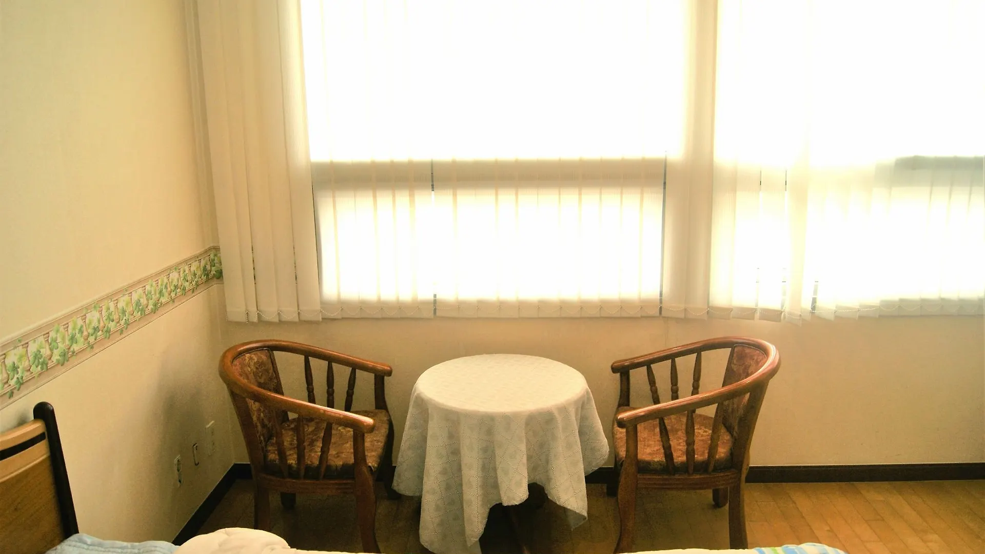 New Airport Guesthouse Ίντσεον 2*,
